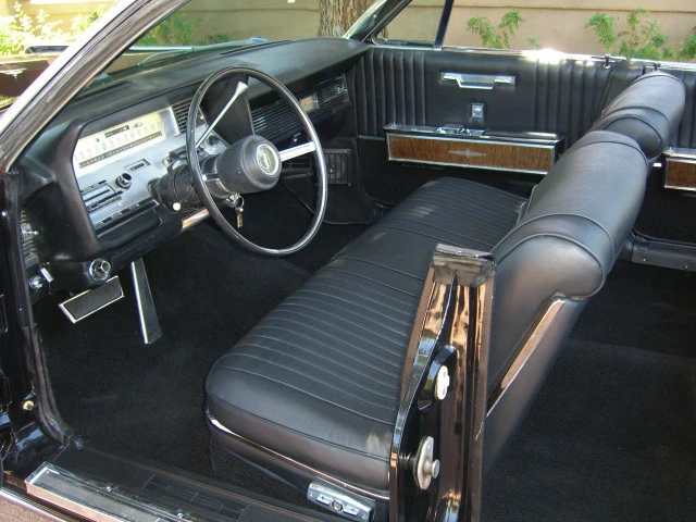1967 Lincoln Continental 4th Gen - Image 4 of 5