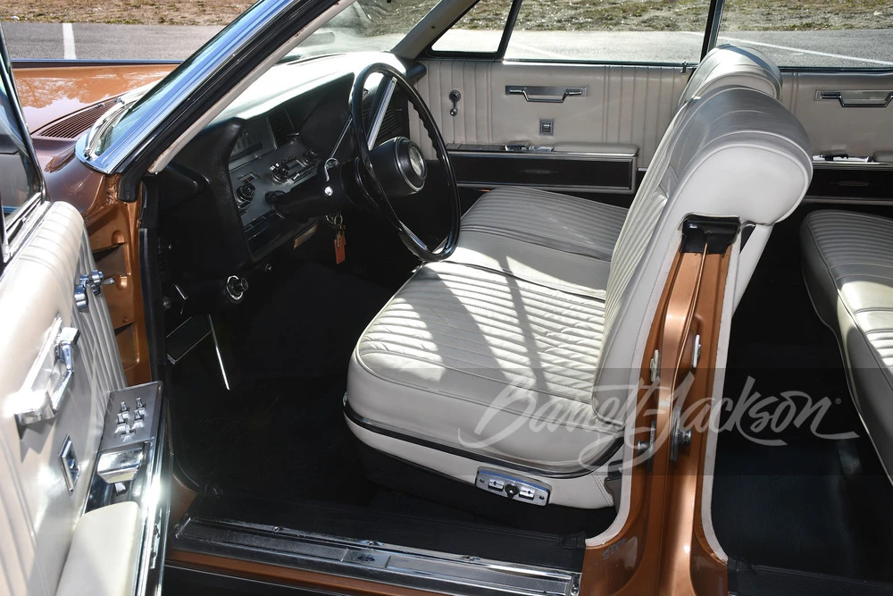 1967 Lincoln Continental 4th Gen - Image 3 of 31