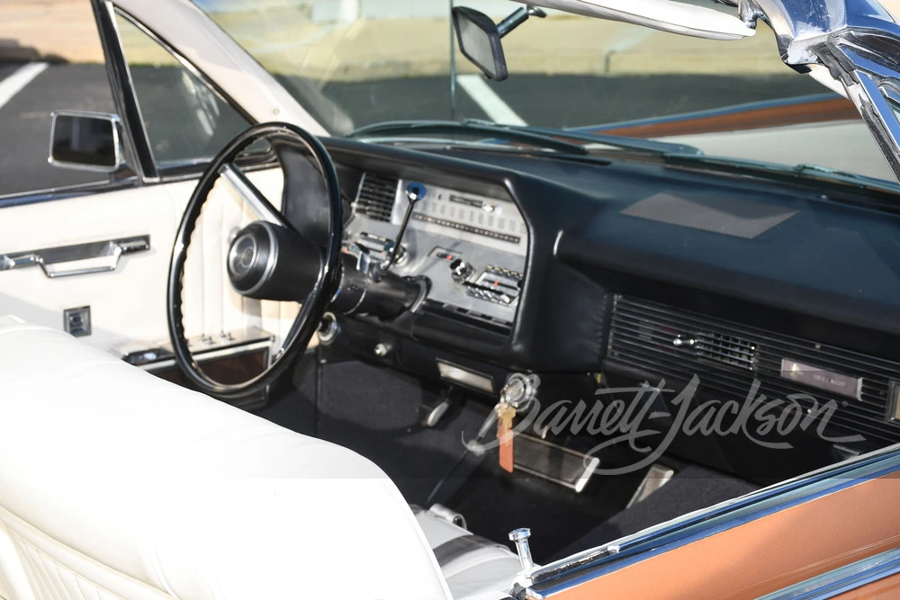 1967 Lincoln Continental 4th Gen - Image 12 of 31