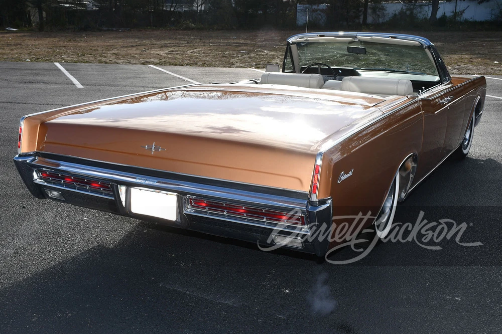 1967 Lincoln Continental 4th Gen - Image 14 of 31