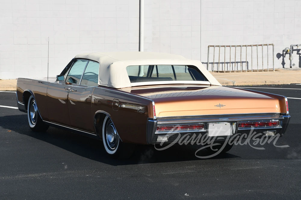 1967 Lincoln Continental 4th Gen - Image 24 of 31