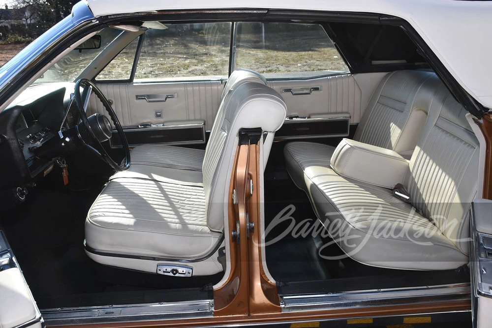 1967 Lincoln Continental 4th Gen - Image 26 of 31