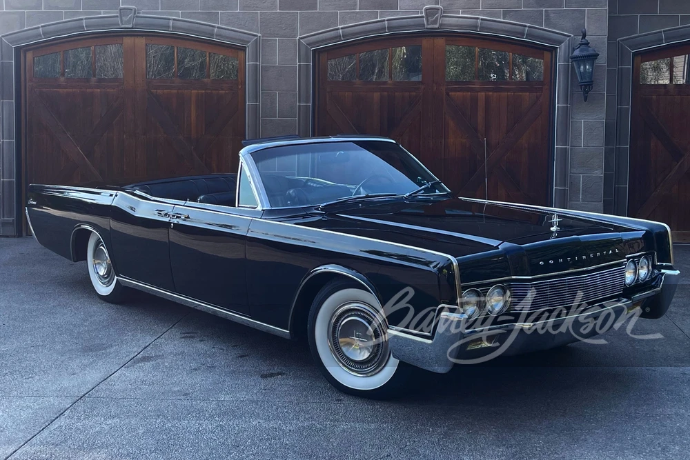 1967 Lincoln Continental 4th Gen - Image 9 of 12