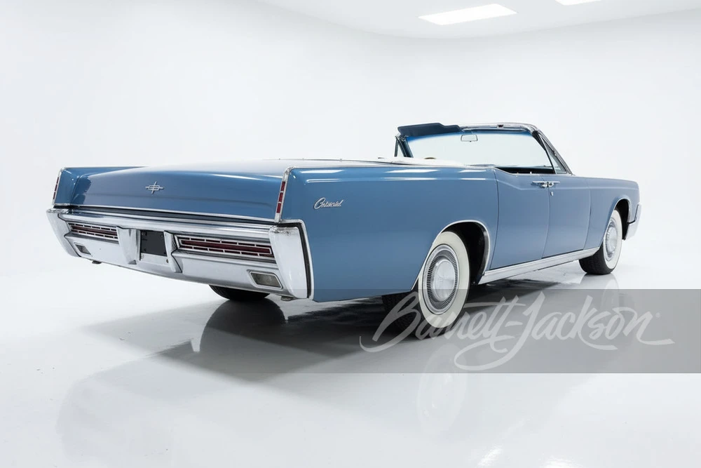 1967 Lincoln Continental 4th Gen - Image 2 of 11