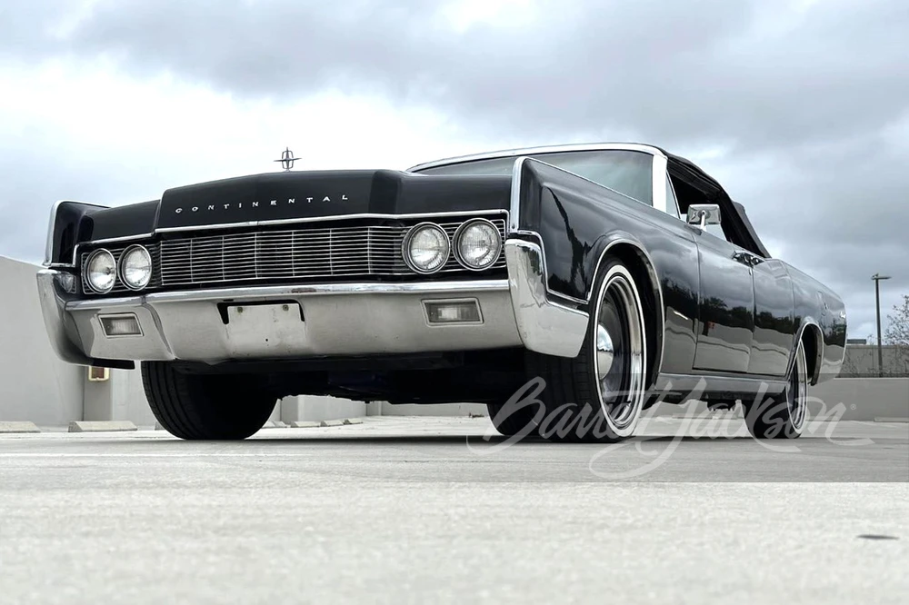 1967 Lincoln Continental 4th Gen - Image 4 of 17