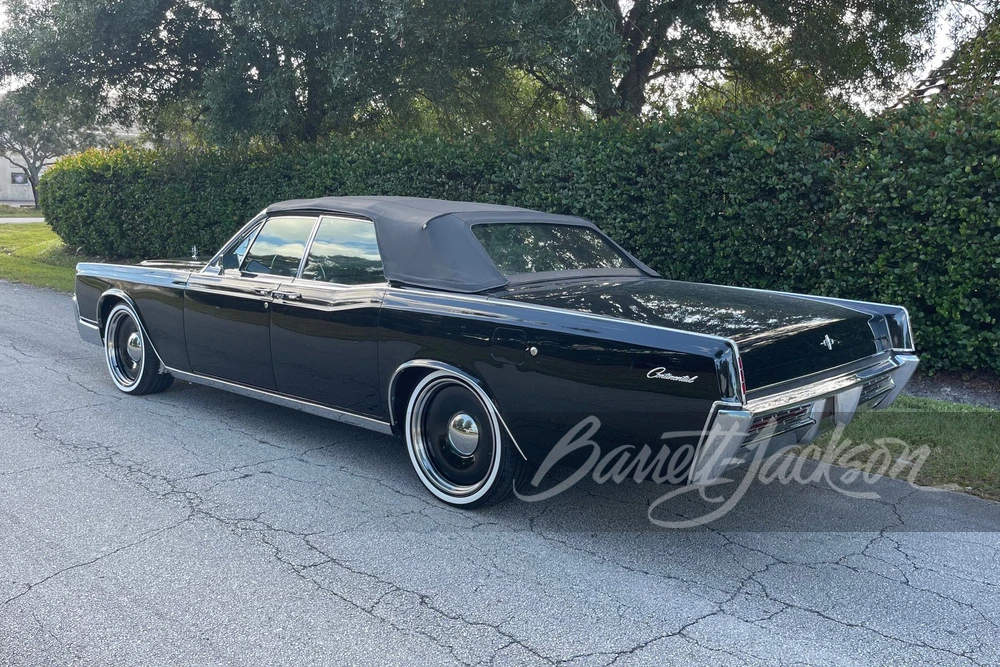 1967 Lincoln Continental 4th Gen - Image 5 of 17