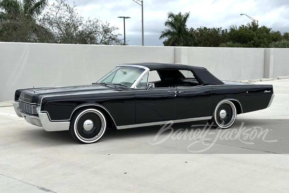 1967 Lincoln Continental 4th Gen - Image 17 of 17
