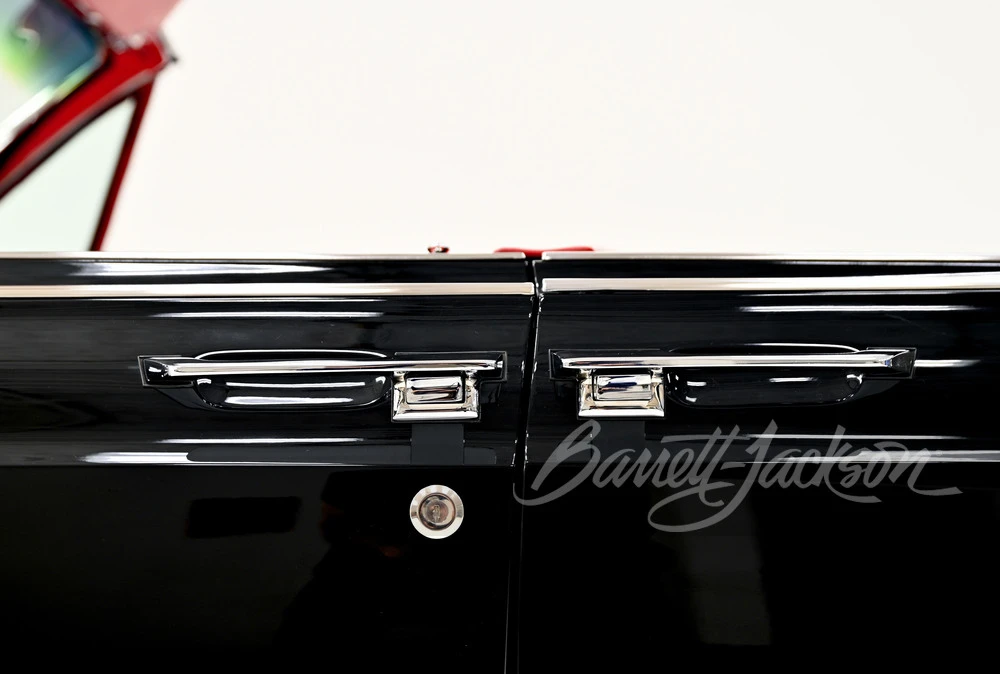 1967 Lincoln Continental 4th Gen - Image 25 of 31
