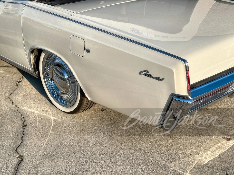 1967 Lincoln Continental 4th Gen - Image 27 of 31