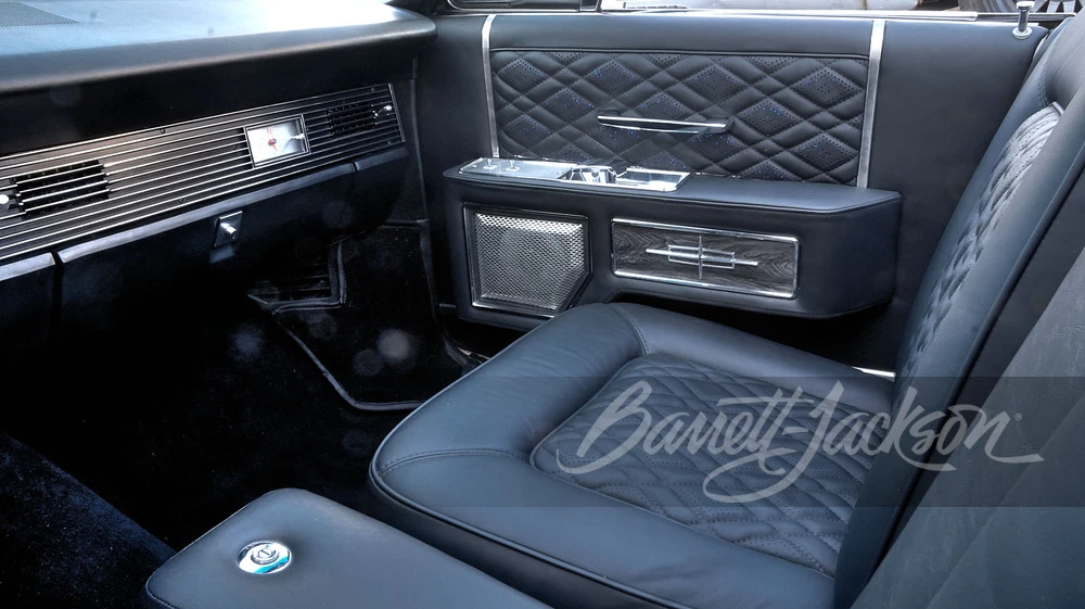 1967 Lincoln Continental 4th Gen - Image 30 of 31