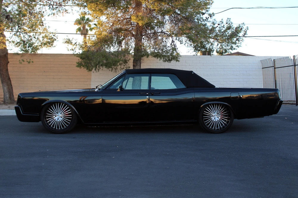 1967 Lincoln Continental 4th Gen - Image 4 of 4