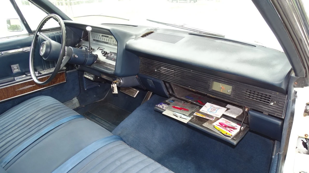 1967 Lincoln Continental 4th Gen - Image 16 of 24