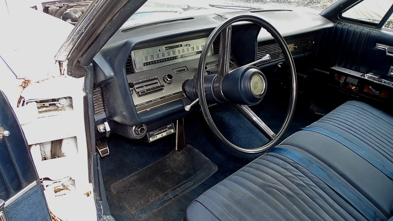 1967 Lincoln Continental 4th Gen - Image 22 of 24