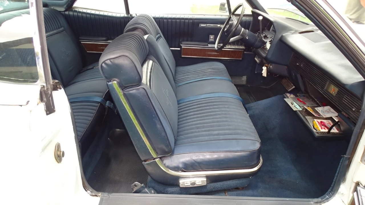 1967 Lincoln Continental 4th Gen - Image 15 of 24