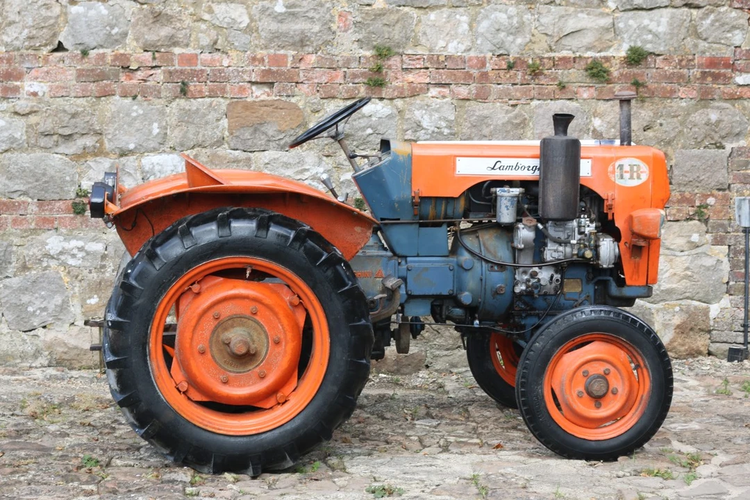1967 Lamborghini Tractors - Image 2 of 30