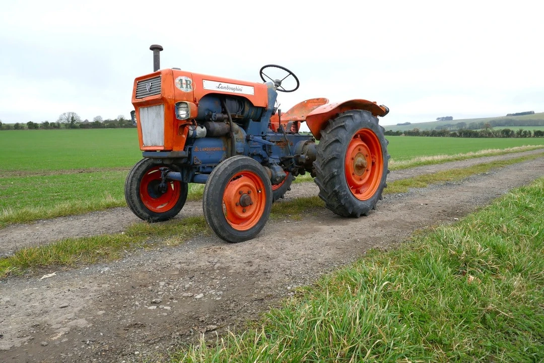 1967 Lamborghini Tractors - Image 16 of 30