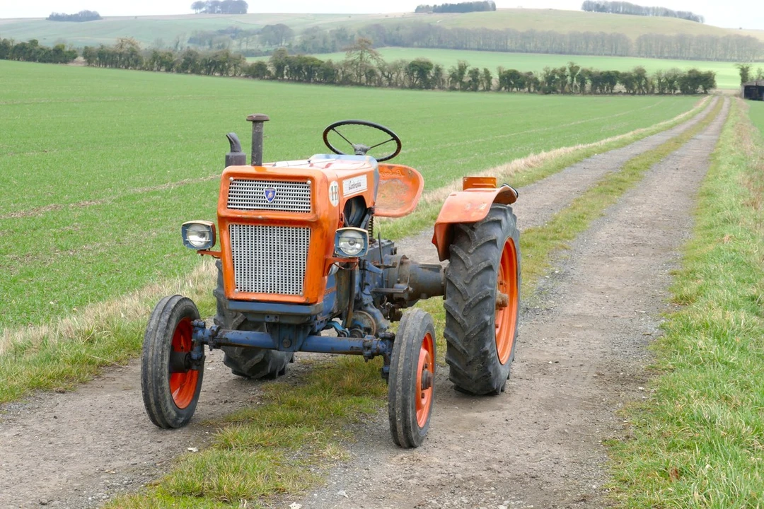 1967 Lamborghini Tractors - Image 14 of 30