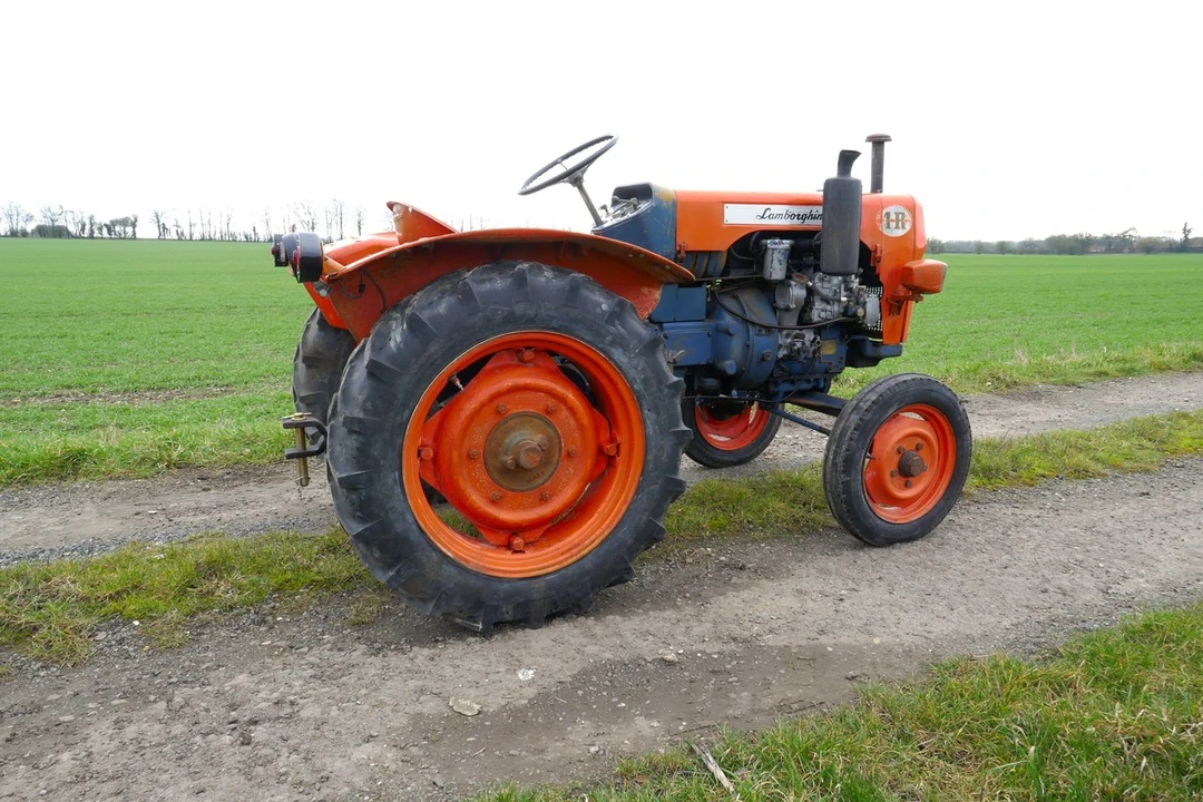 1967 Lamborghini Tractors - Image 24 of 30