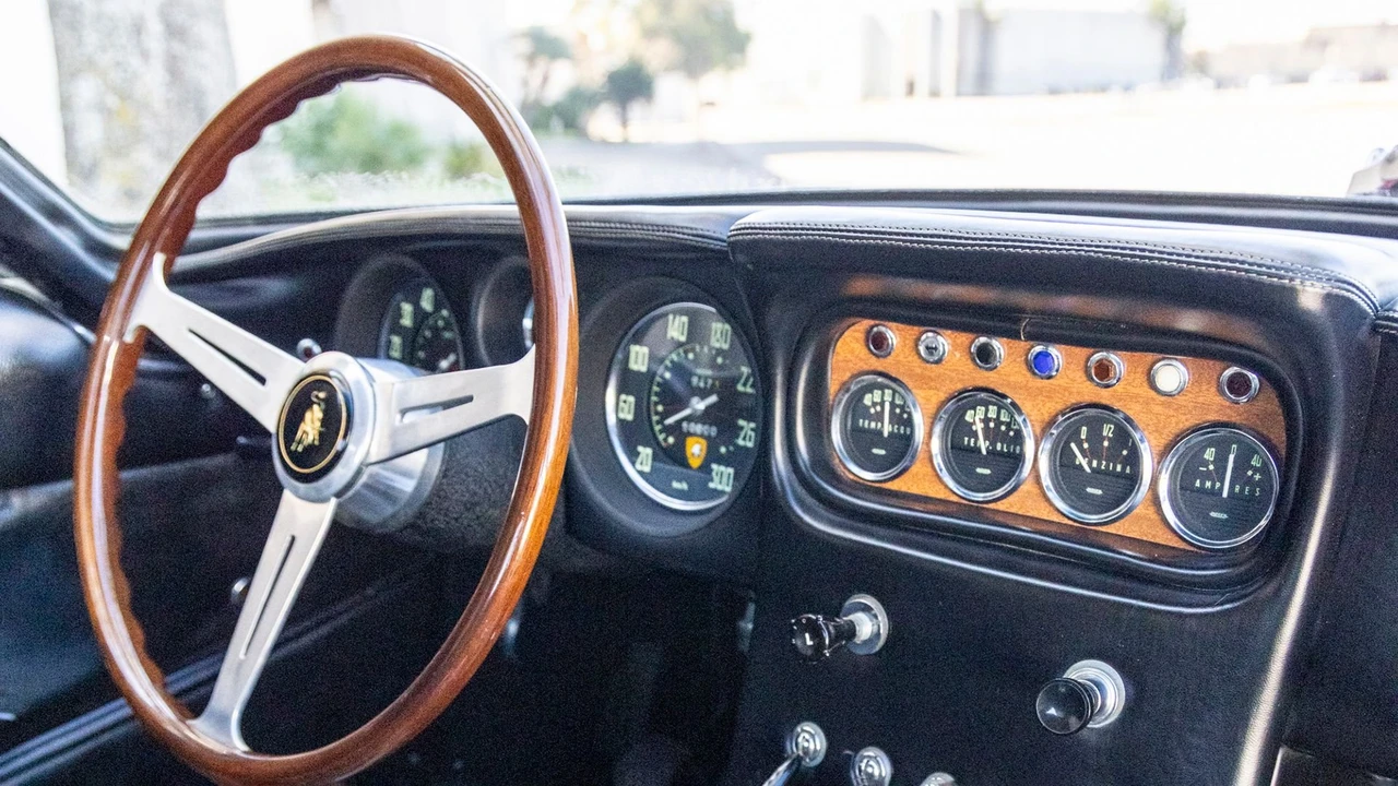 1967 Lamborghini 400 GT - Image 27 of 31