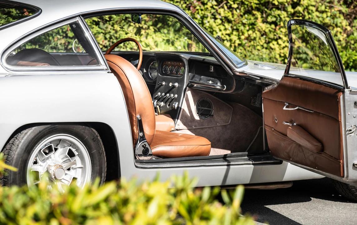 1967 Lamborghini 400 GT - Image 22 of 31