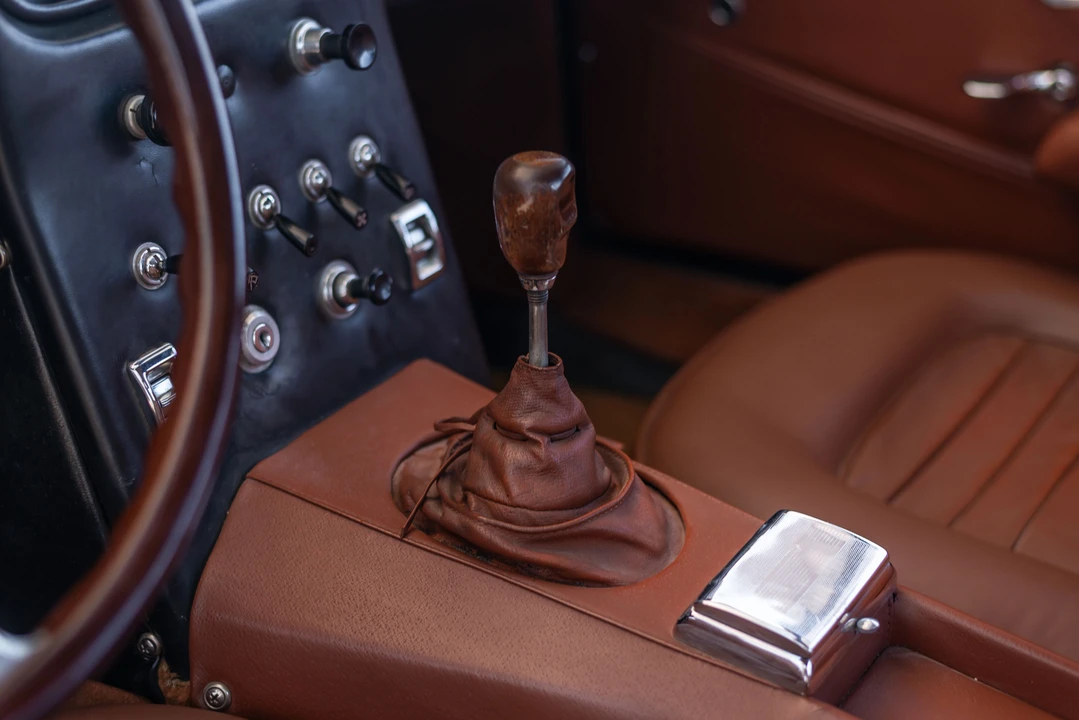 1967 Lamborghini 400 GT - Image 27 of 31