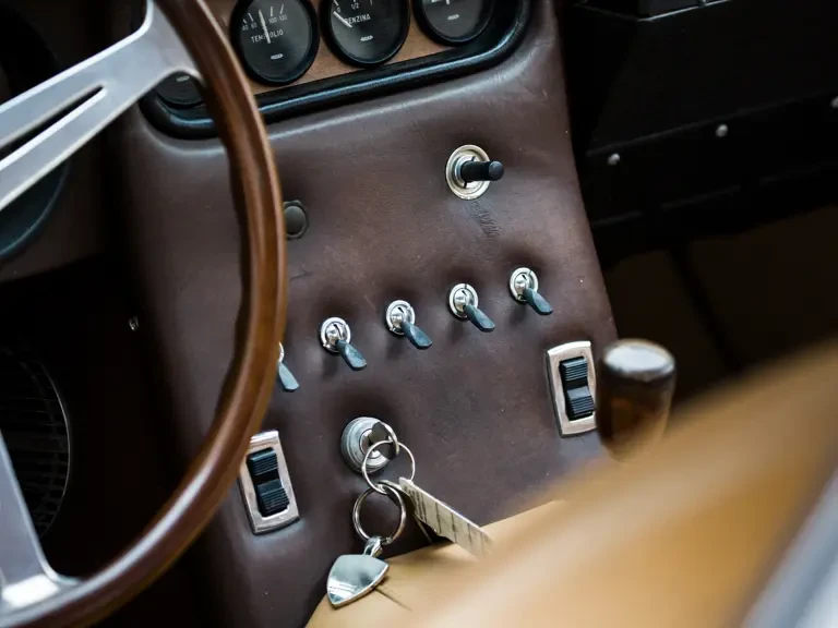 1967 Lamborghini 400 GT - Image 17 of 31