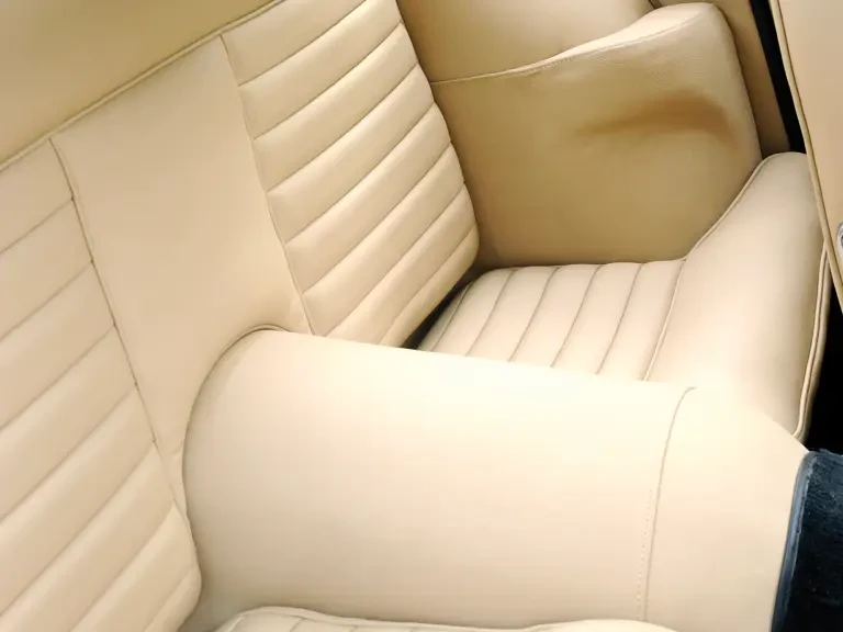 1967 Lamborghini 400 GT - Image 14 of 17
