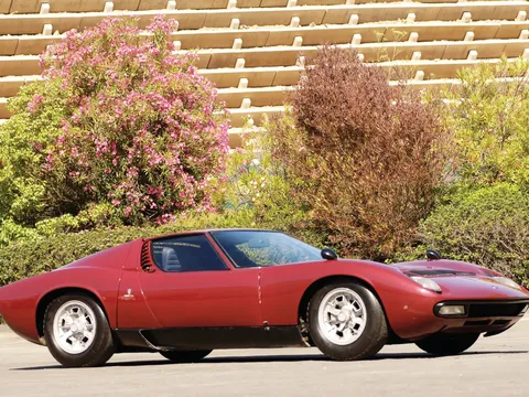 1967 Lamborghini Miura P400 S by Bertone
