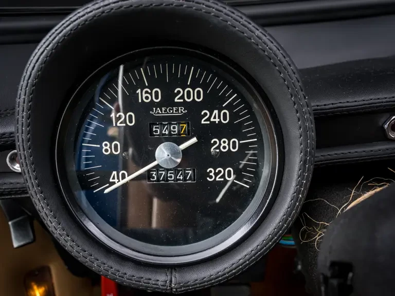 1967 Lamborghini Miura P400 - Image 21 of 31