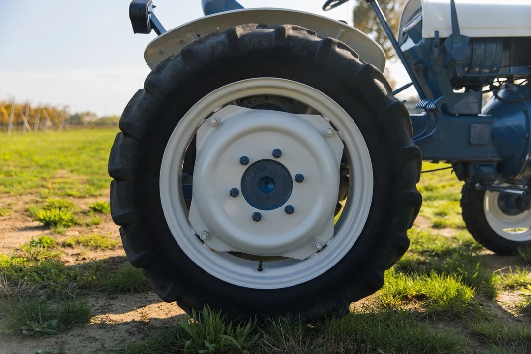 1967 Lamborghini Tractors - Image 10 of 30