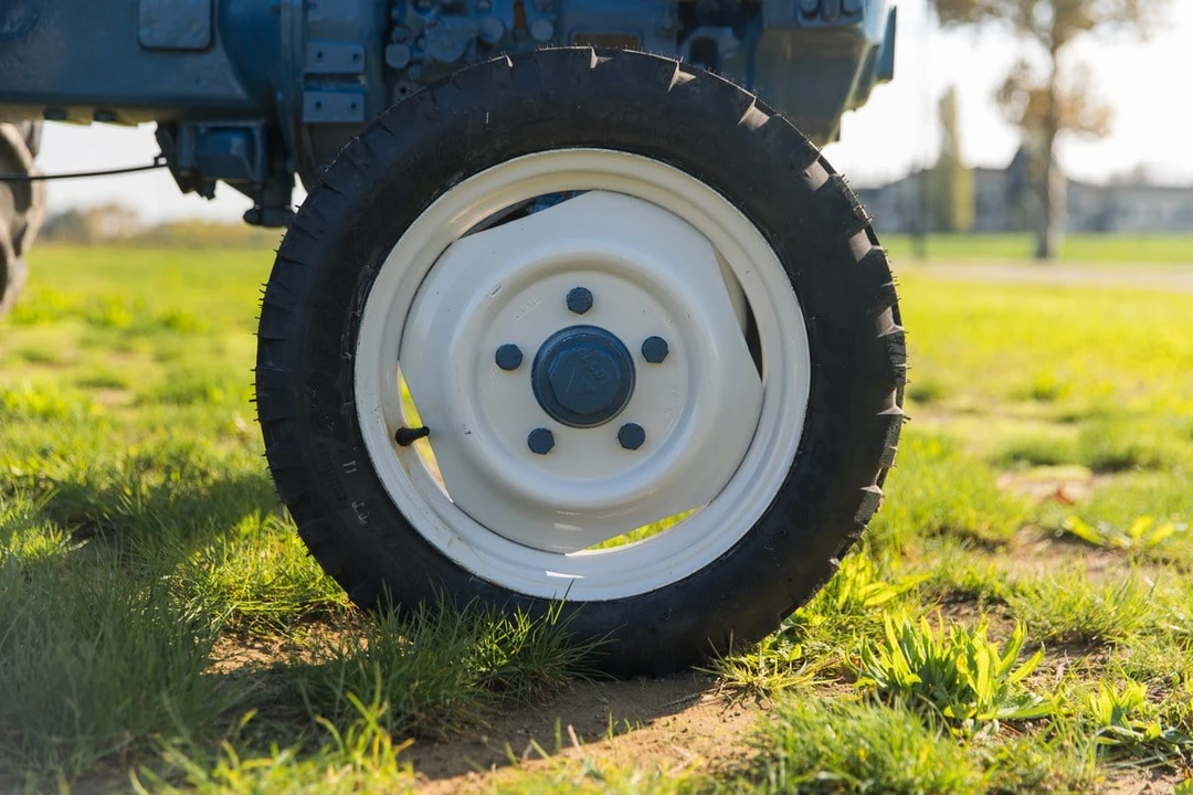 1967 Lamborghini Tractors - Image 11 of 30