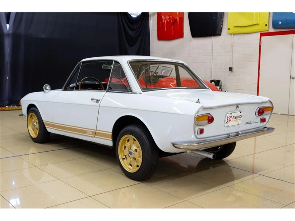 1967 Lancia Fulvia - Image 11 of 31