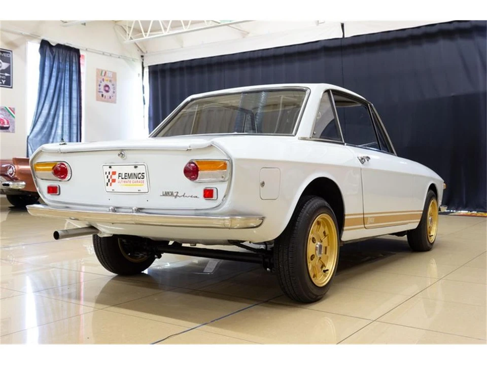 1967 Lancia Fulvia - Image 18 of 31