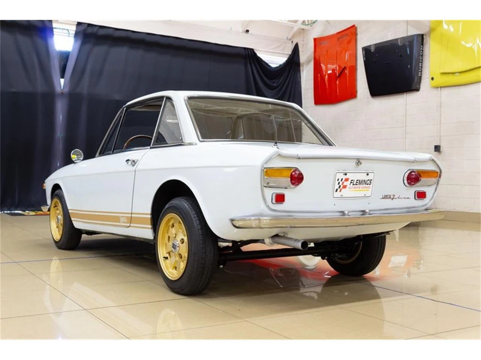 1967 Lancia Fulvia - Image 12 of 31