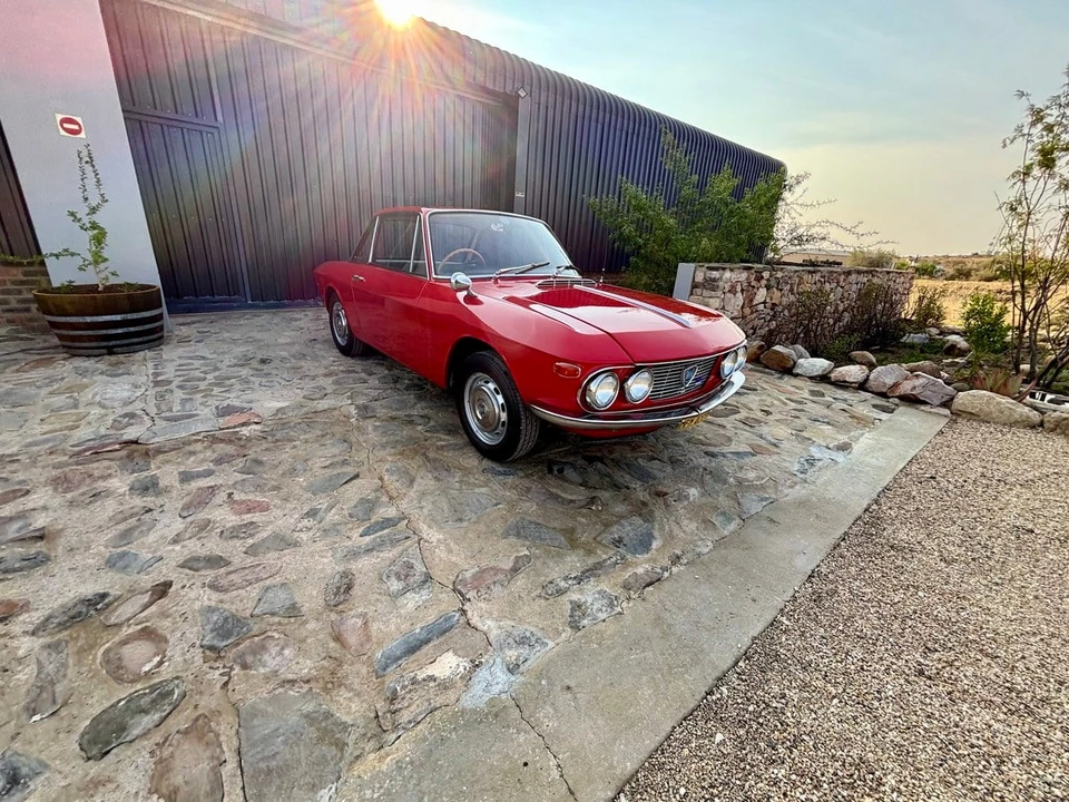 1967 Lancia Fulvia - Image 11 of 31