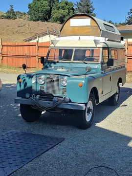 1967 Land Rover 109 Series 2A Carawagon