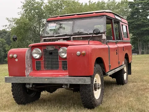 1967 Land Rover Series IIA 109 5-Door