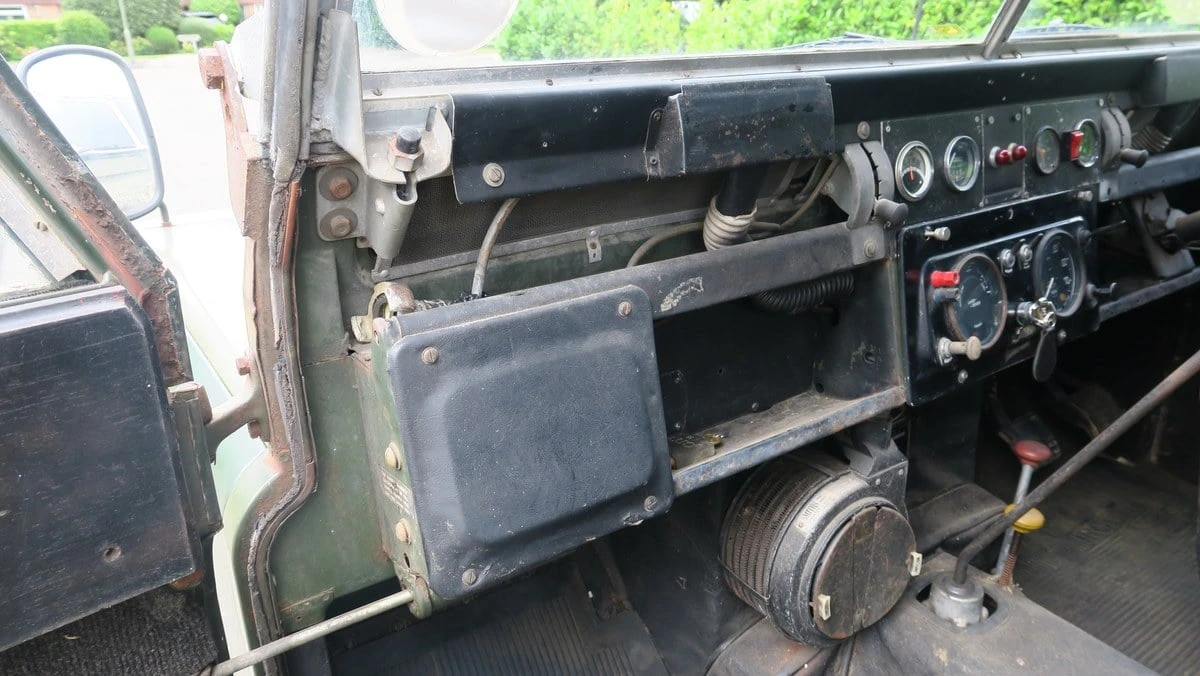 1967 Land Rover Series II/IIA 88 - Image 28 of 30