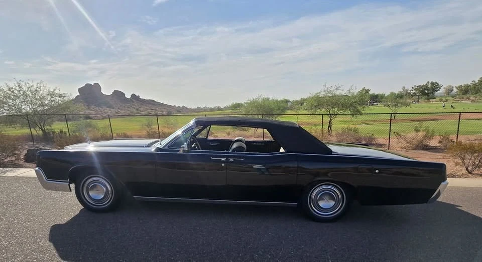 1967 Lincoln Continental 4th Gen - Image 19 of 20