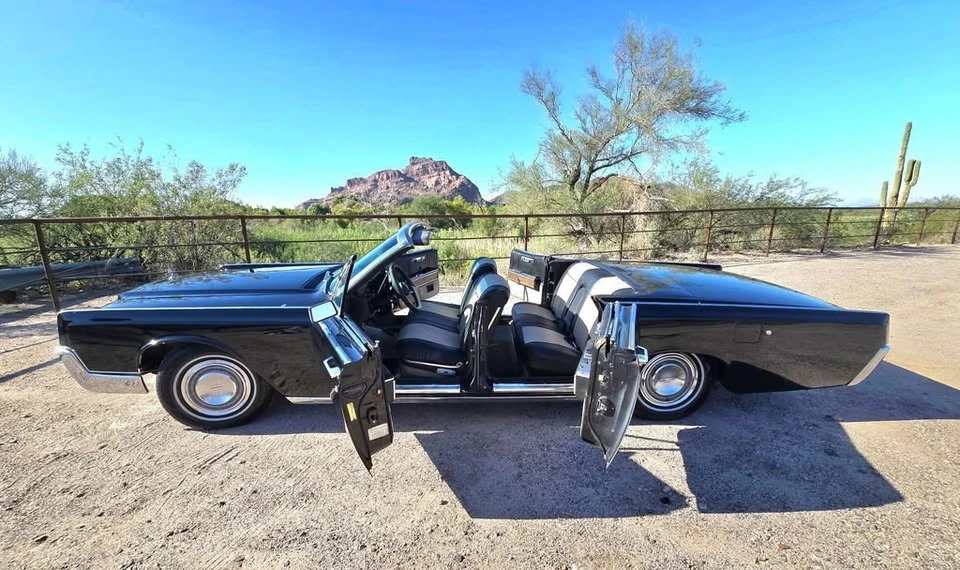 1967 Lincoln Continental 4th Gen - Image 5 of 20