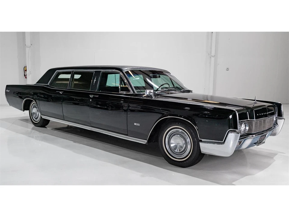 1967 Lincoln Continental 4th Gen - Image 4 of 31