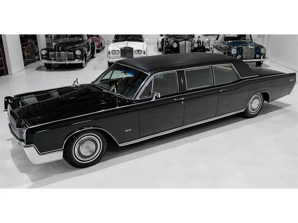 1967 Lincoln Continental 4th Gen - Image 17 of 31