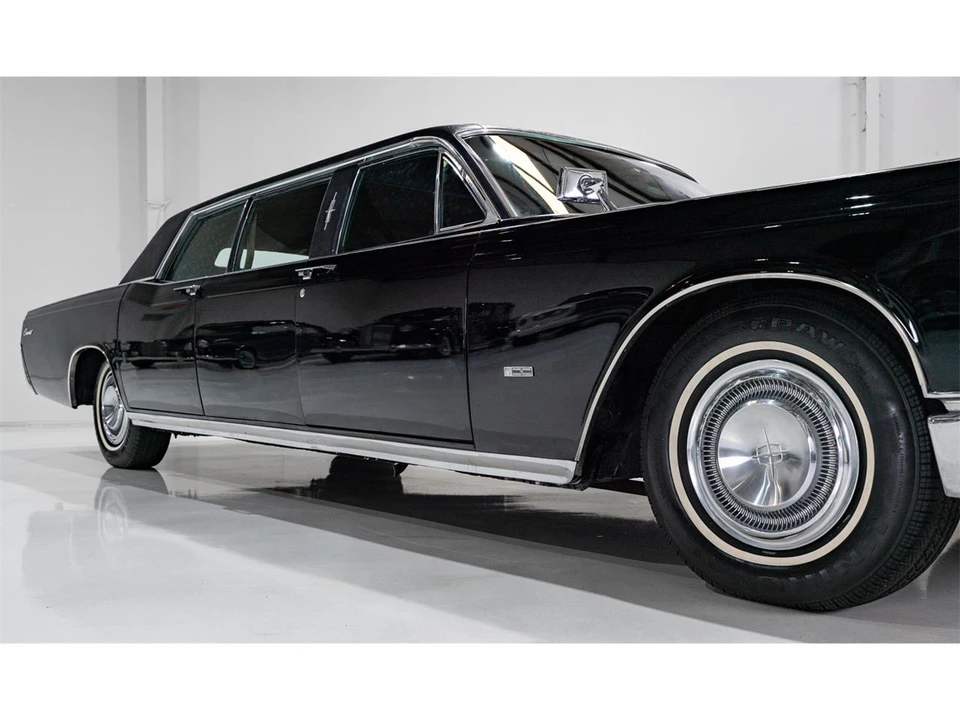 1967 Lincoln Continental 4th Gen - Image 22 of 31