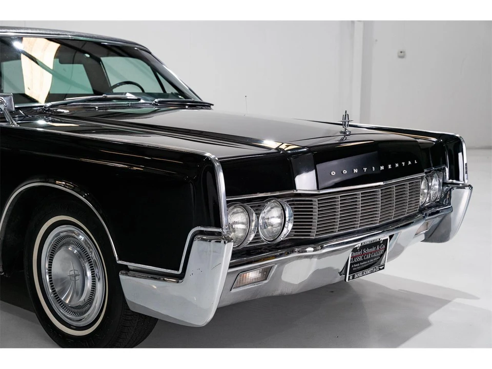 1967 Lincoln Continental 4th Gen - Image 29 of 31