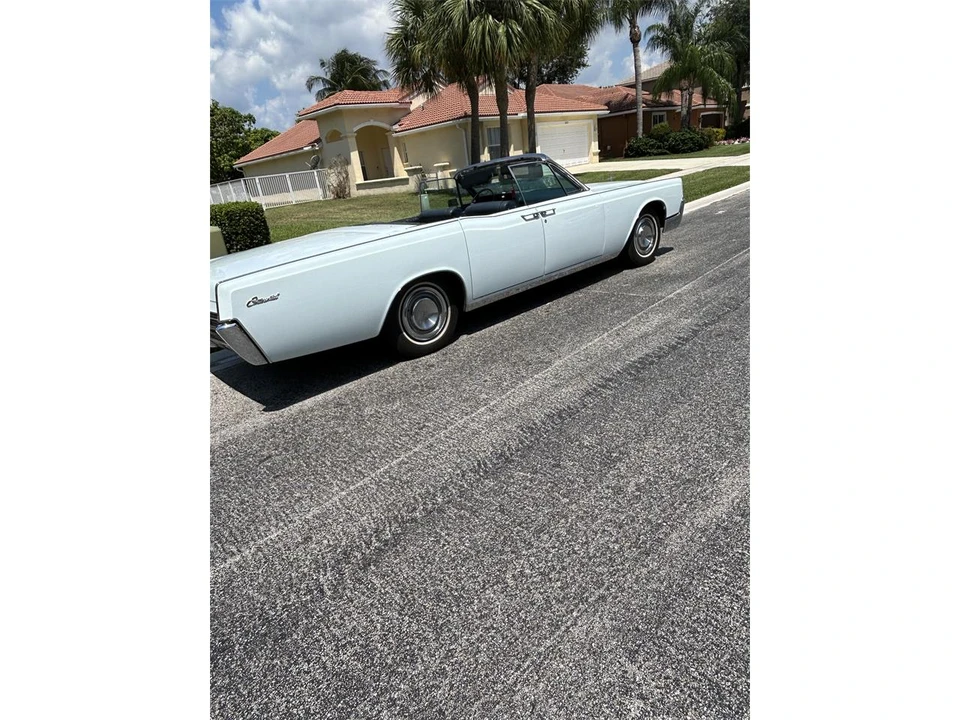 1967 Lincoln Continental 4th Gen - Image 3 of 29