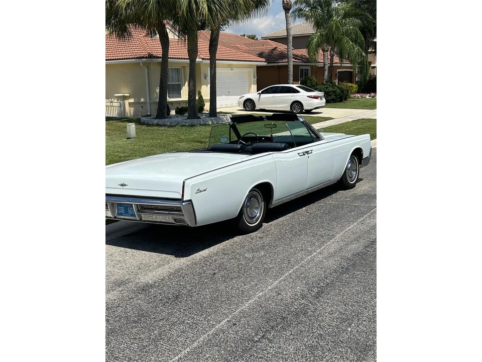 1967 Lincoln Continental 4th Gen - Image 5 of 29