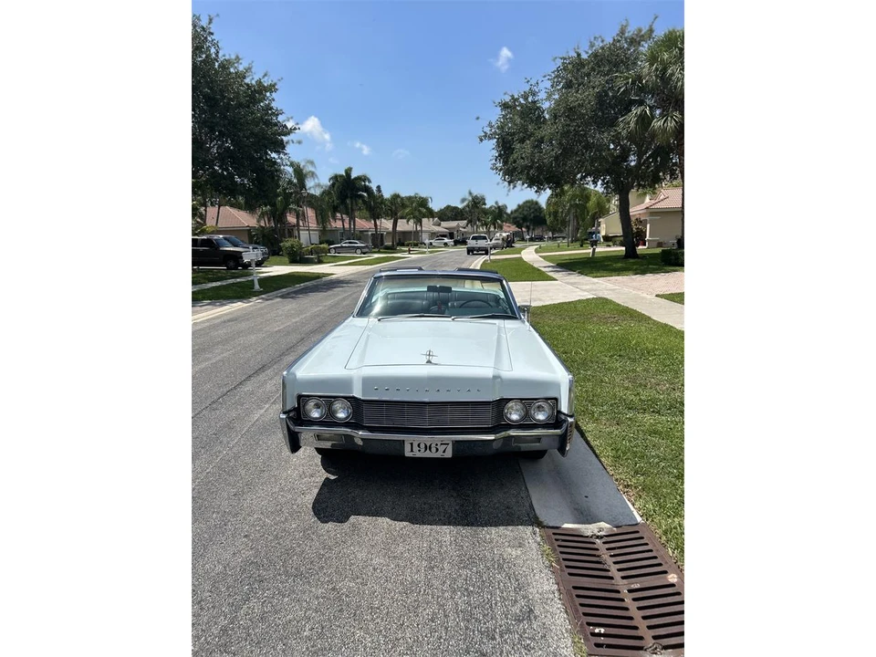 1967 Lincoln Continental 4th Gen - Image 13 of 29