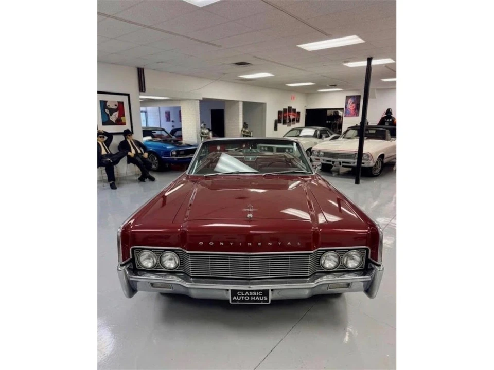 1967 Lincoln Continental 4th Gen - Image 6 of 31