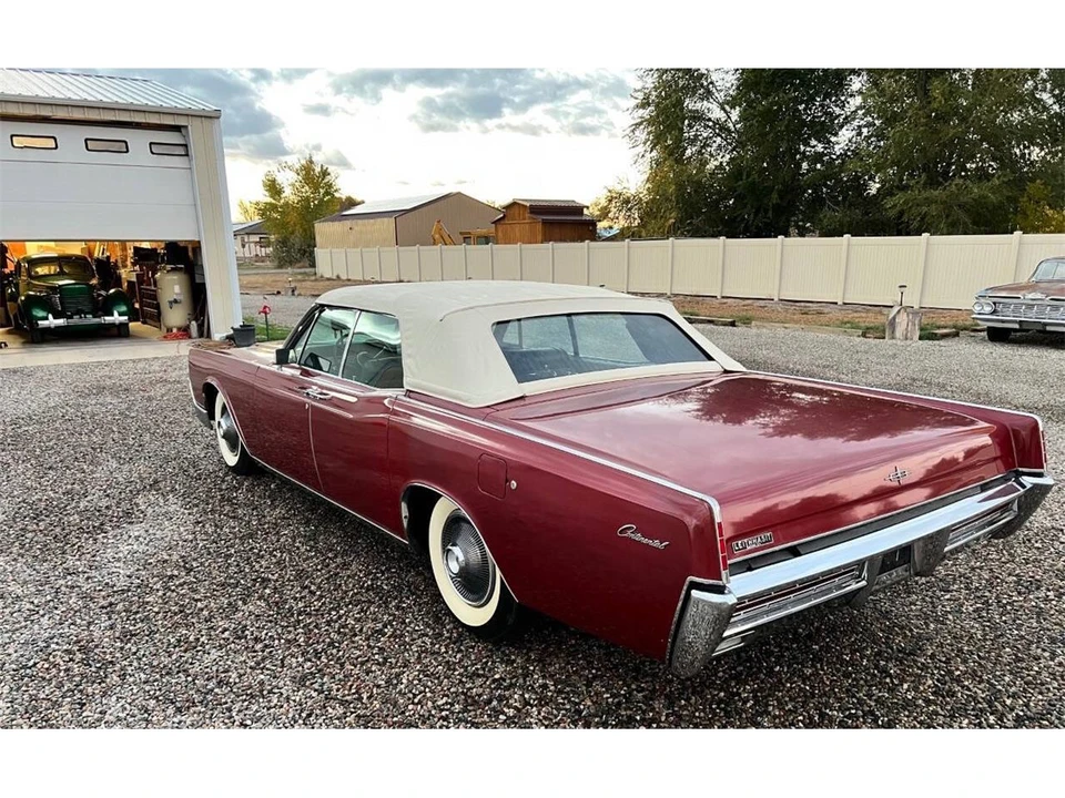 1967 Lincoln Continental 4th Gen - Image 13 of 31
