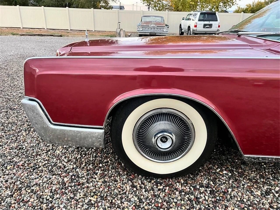 1967 Lincoln Continental 4th Gen - Image 31 of 31